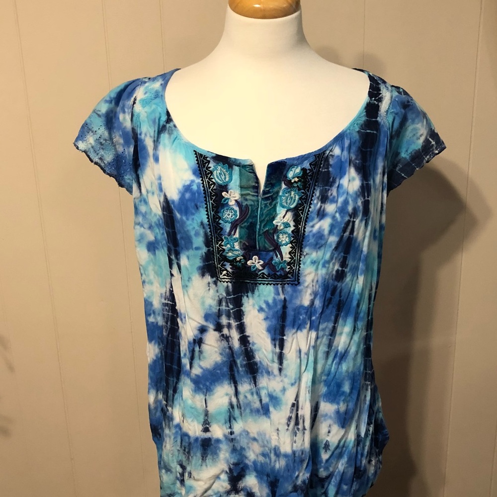 Dressbarn summer blouse